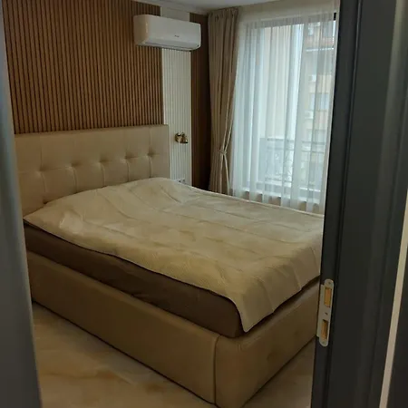 Apartment Emperium, Style, Coziness And Tranquility By The Sea In Sveti Vlas!